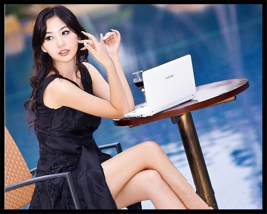 DƬ