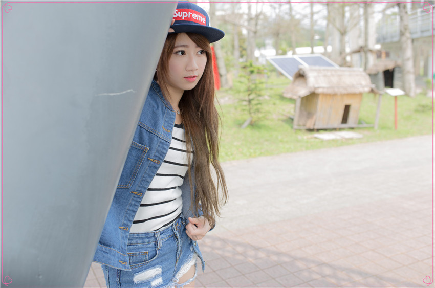 DƬ
