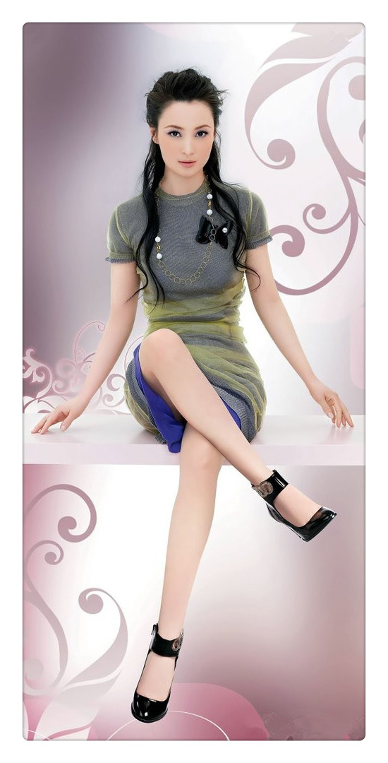 DƬ