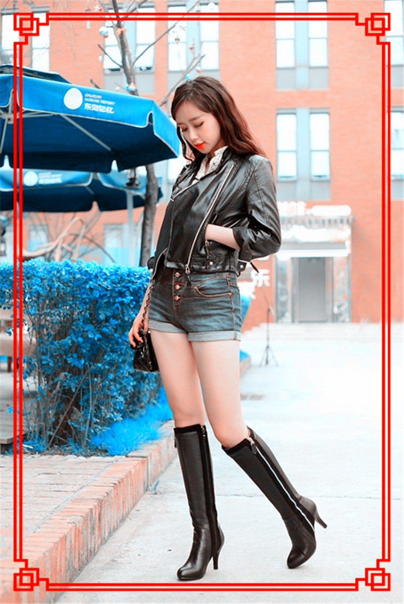 DƬ