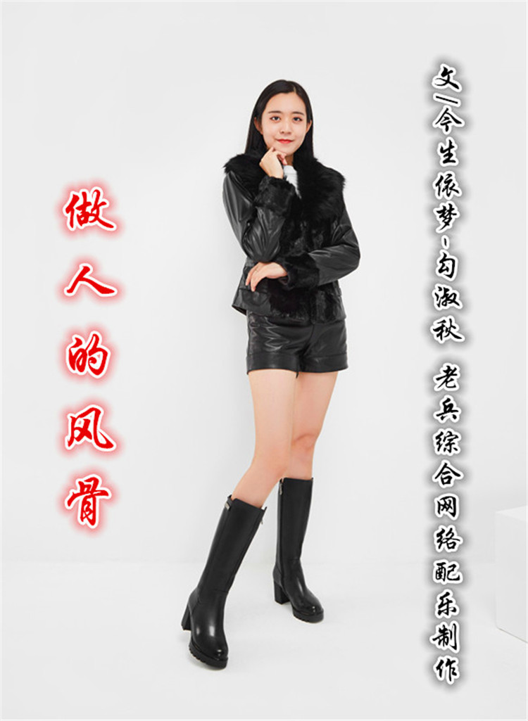 DƬ