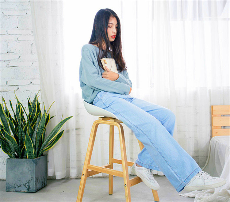 DƬ
